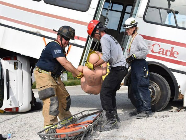 Old shuttle buses find a new home with the IFSI