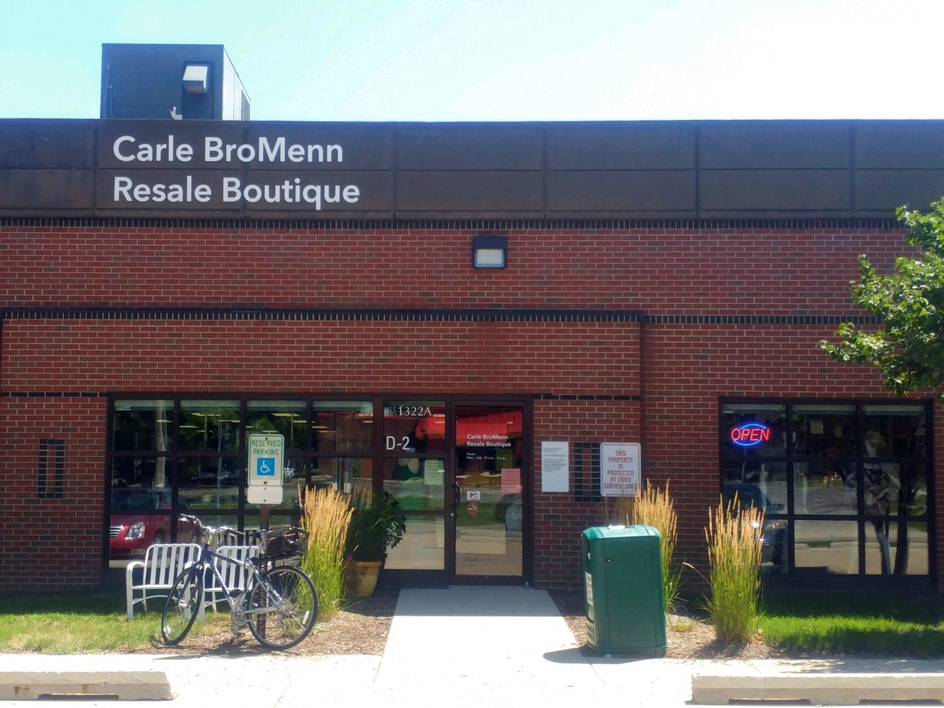 Carle BroMenn Resale Boutique celebrates 70 years