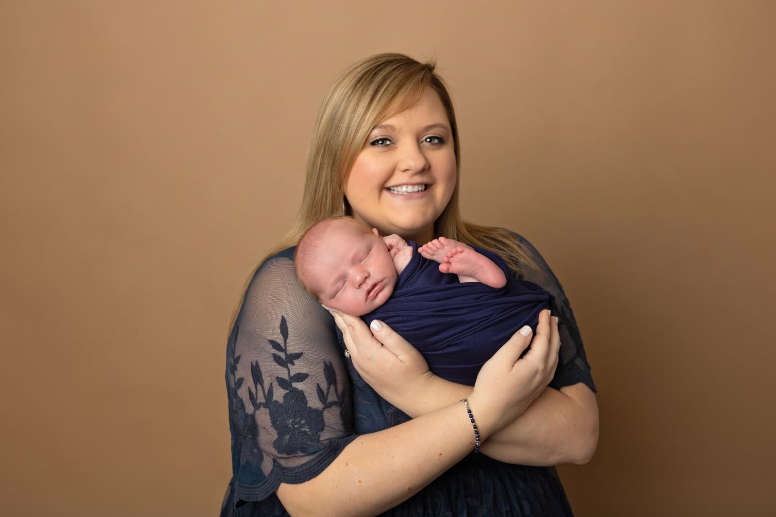 Mothers at Carle Health Methodist have convenience of donor breast milk when they need it