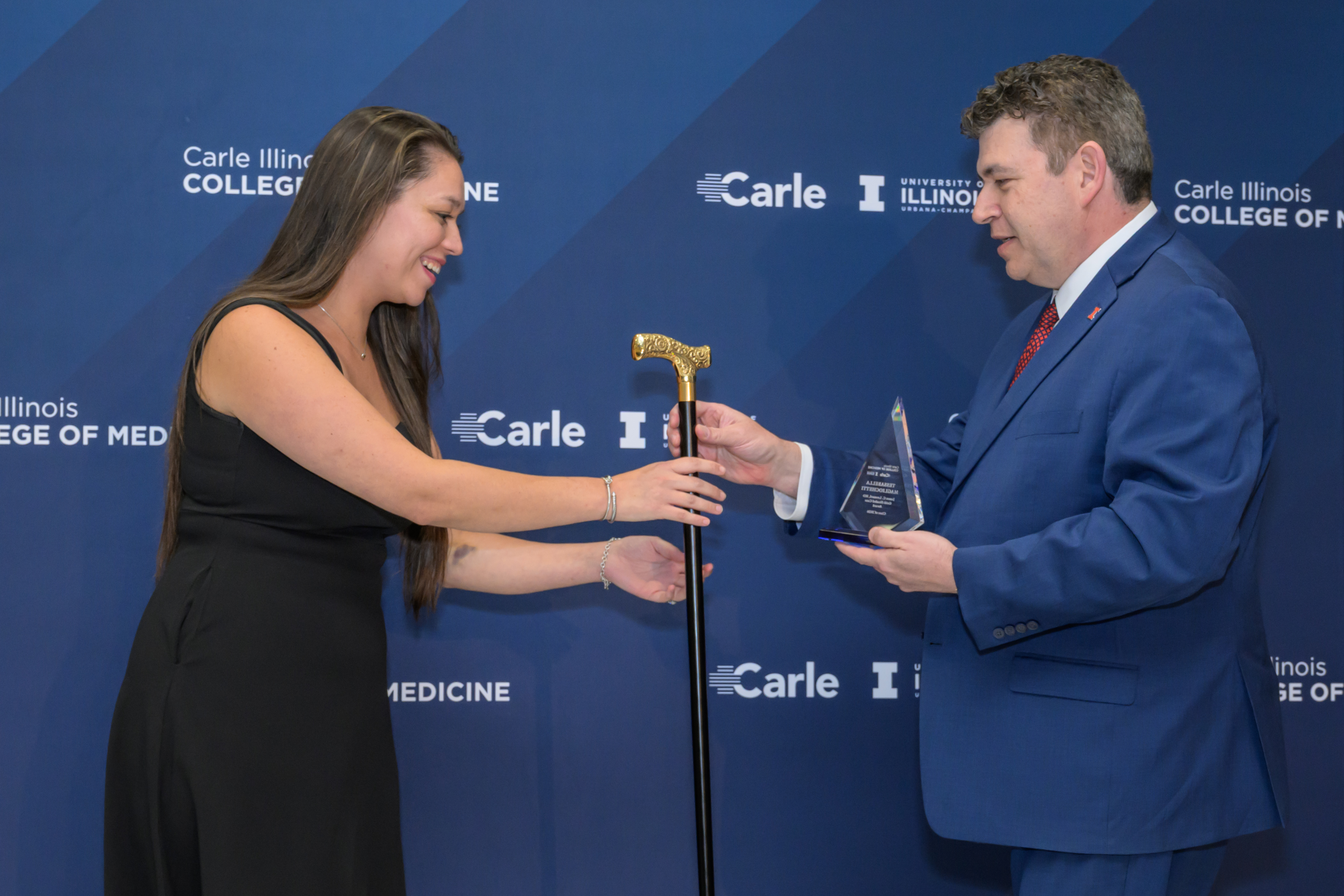 Problem-solving physician innovator excels as aspiring surgeon, entrepreneur, mentor
