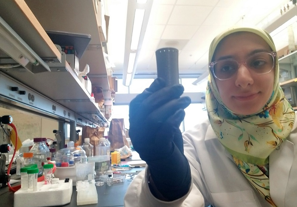 Parinaz Fathi, a fourth-year Bioengineering graduate student at University of Illinois Urbana-Champaign