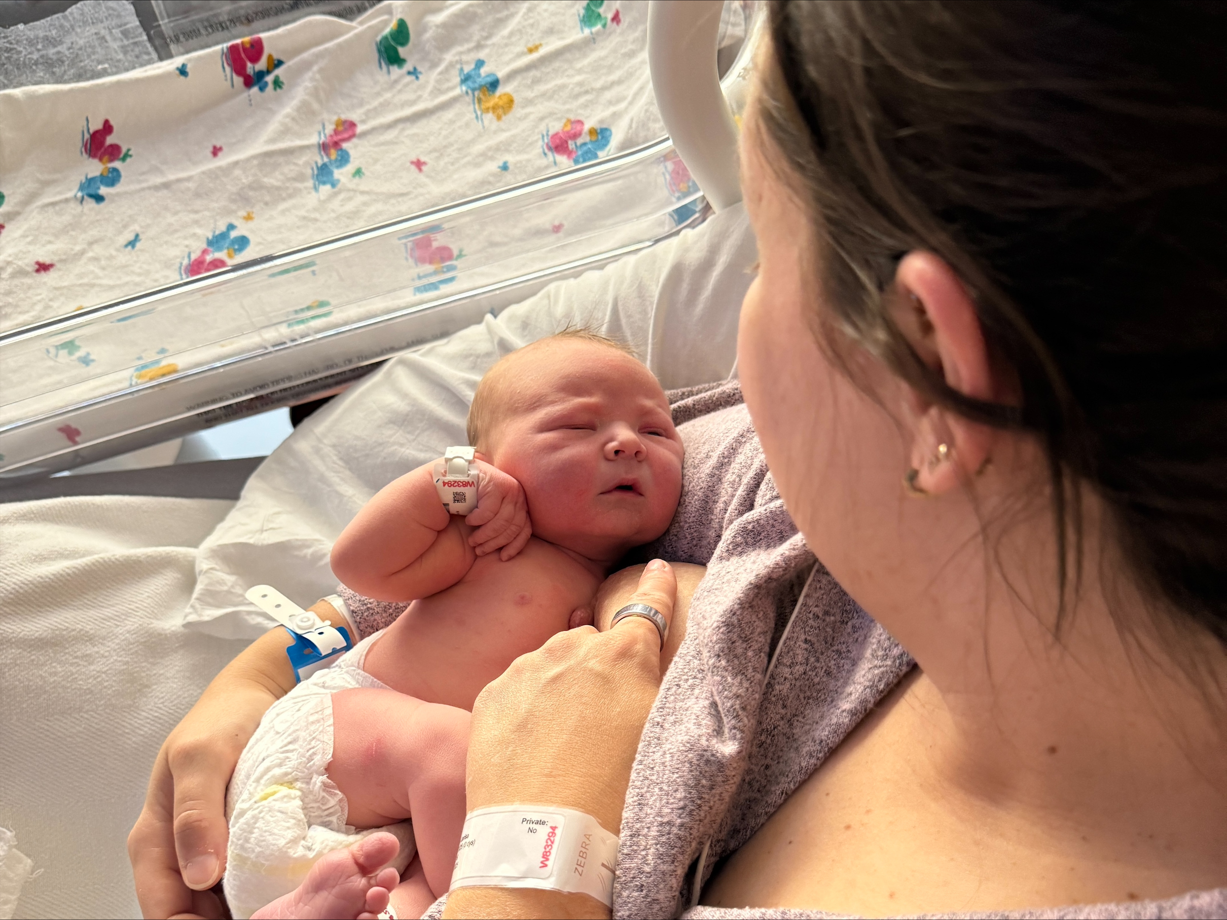 Carle Health OB-GYN midwife chooses trusted co-worker to deliver her baby in Peoria