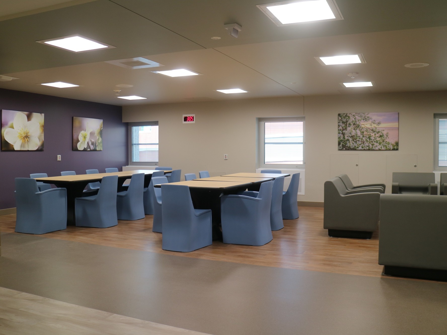 Carle BroMenn unveils remodeled Behavioral Health Unit